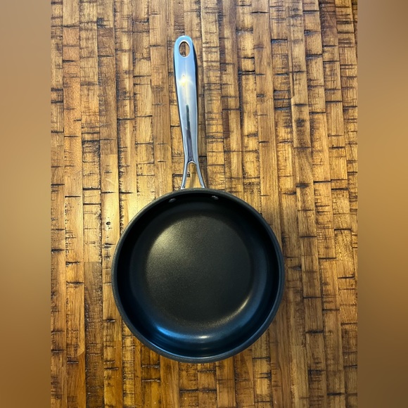 Cuisinart Chef’s Classic 8” Nonstick Fry Pan - Picture 1 of 6